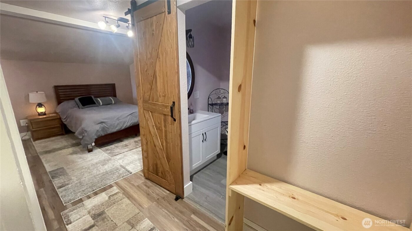 409 N 11th Street , Elma, WA 98541