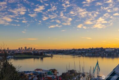 2420 8th Avenue N #201, Seattle, WA 98109 - Photo 5