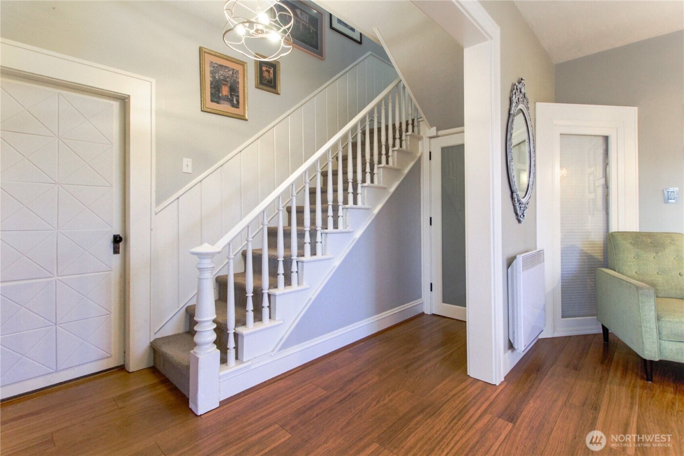 475 Columbia Street , Cathlamet, WA 98612