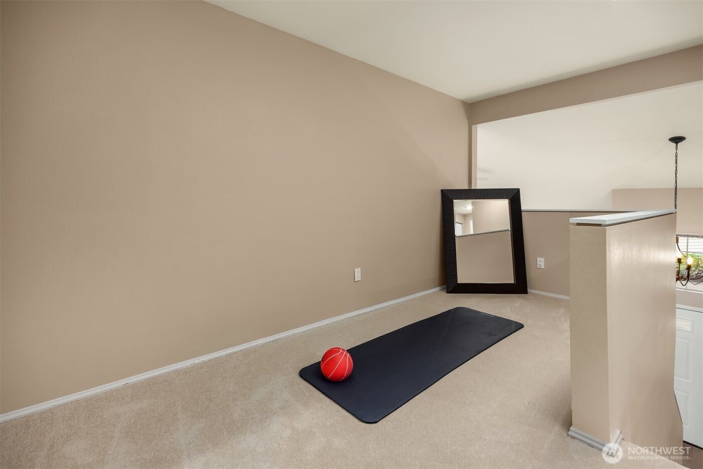 11526 114th Court NE #2A, Kirkland, WA 98033-4529