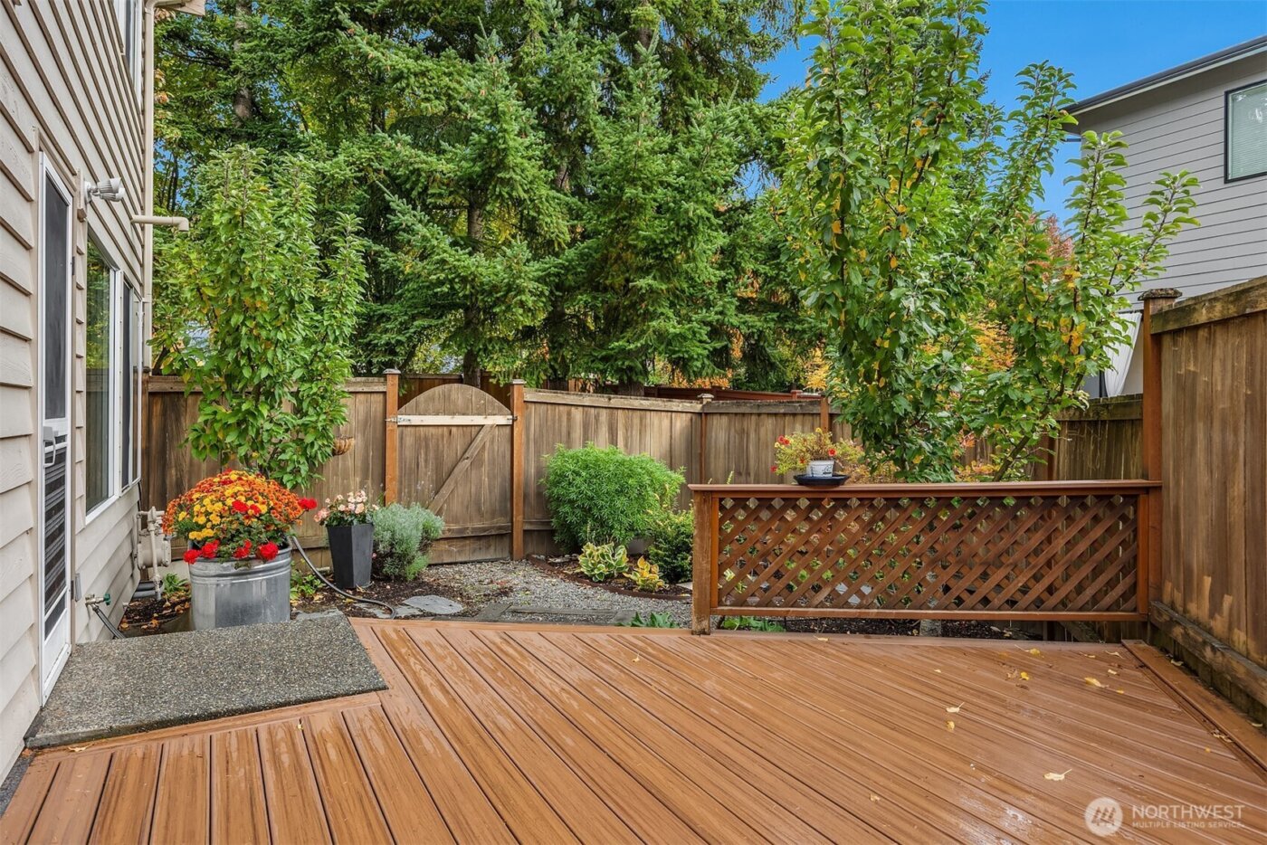 11526 114th Court NE #2A, Kirkland, WA 98033-4529