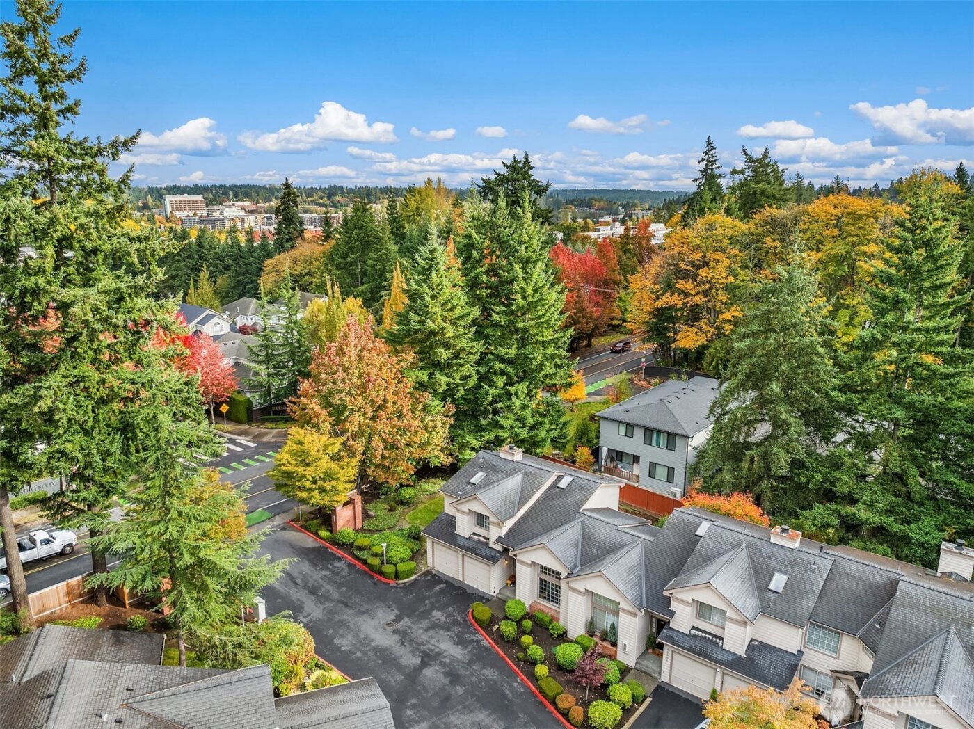 11526 114th Court NE #2A, Kirkland, WA 98033-4529