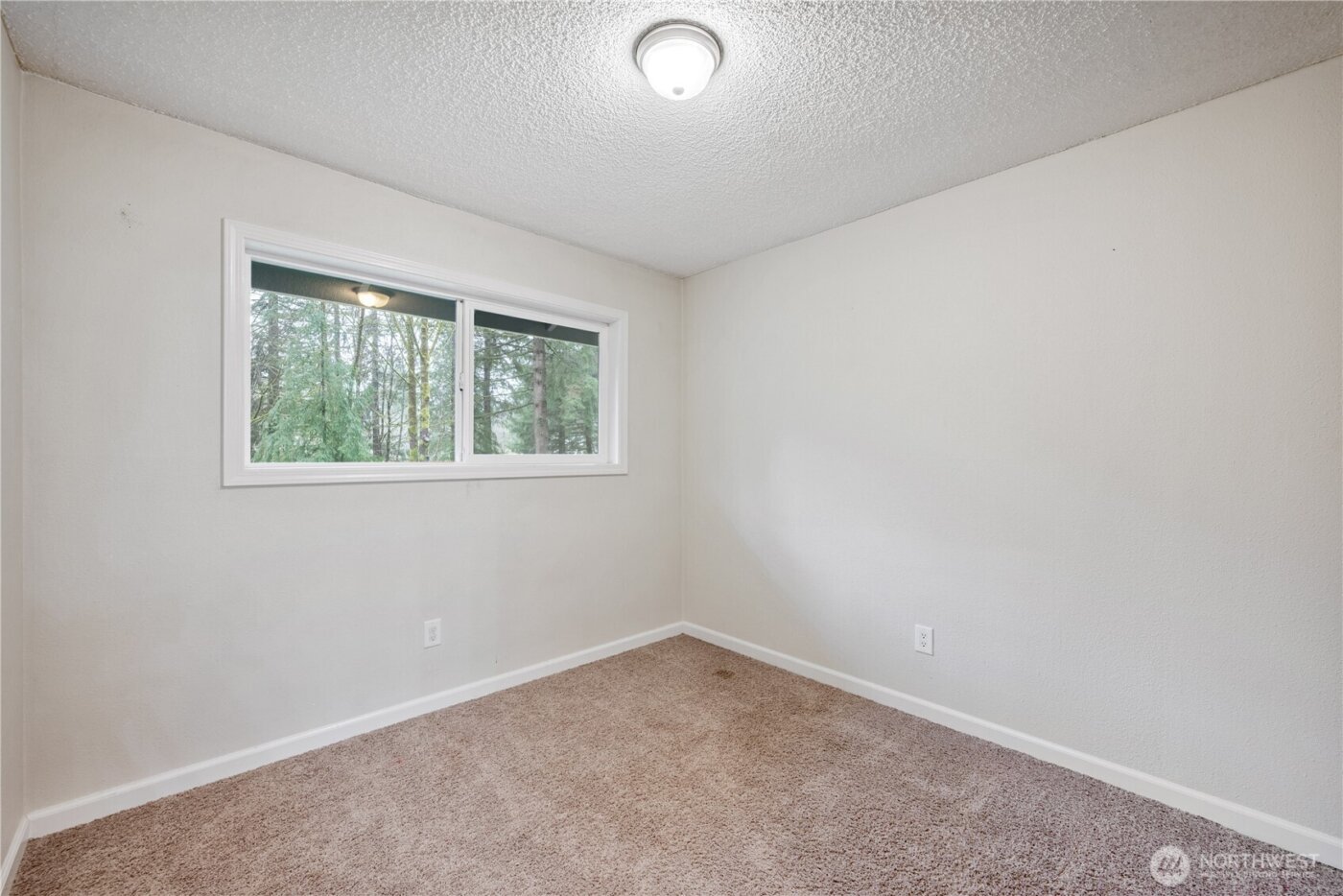 123 Haryu Road , Longview, WA 98632