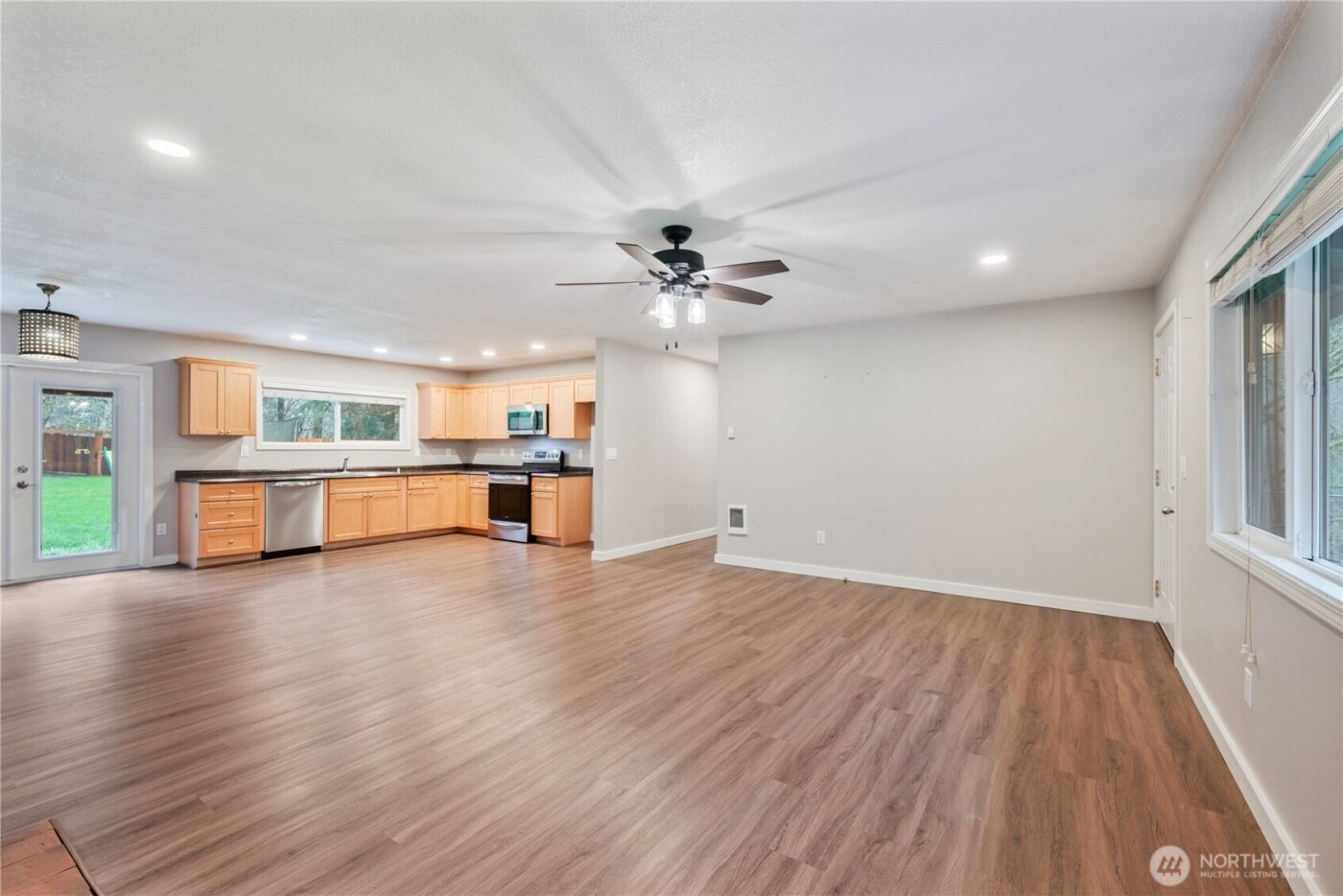 123 Haryu Road , Longview, WA 98632