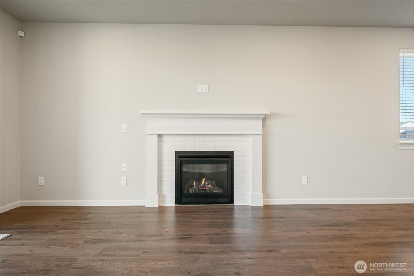 1935 Schneiter Drive , Longview, WA 98632