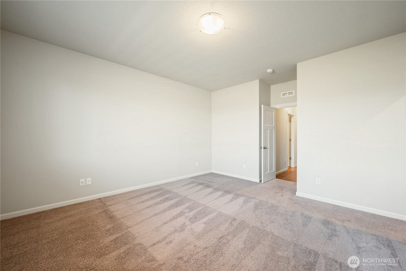 1935 Schneiter Drive , Longview, WA 98632