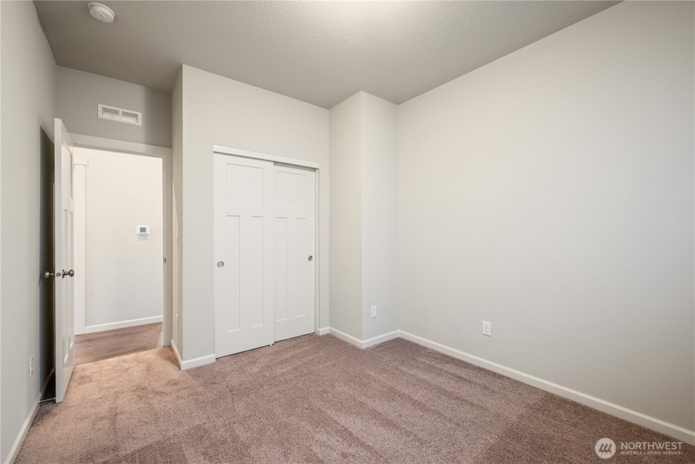 1935 Schneiter Drive , Longview, WA 98632