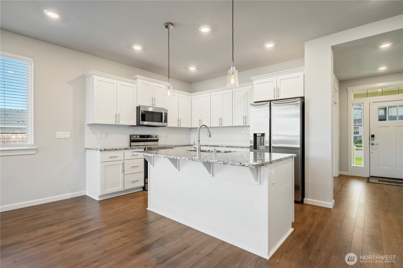 1935 Schneiter Drive , Longview, WA 98632