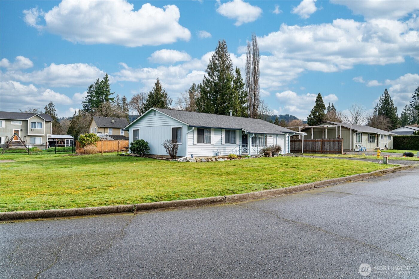 33506 SE 44th Lane , Fall City, WA 98024-5101