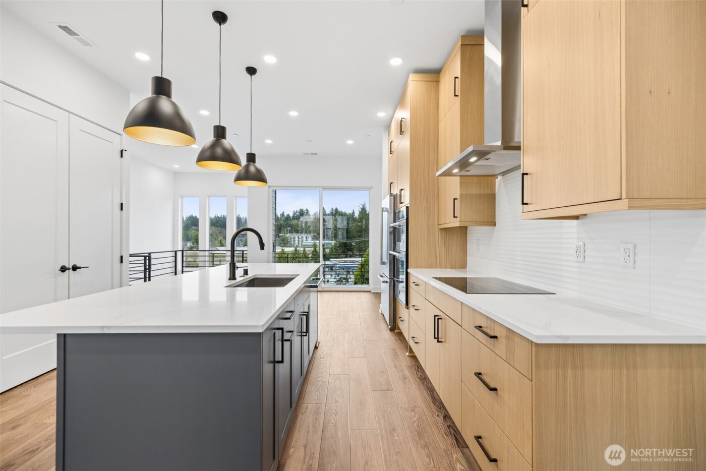 18805 99th Court NE #D, Bothell, WA 98011