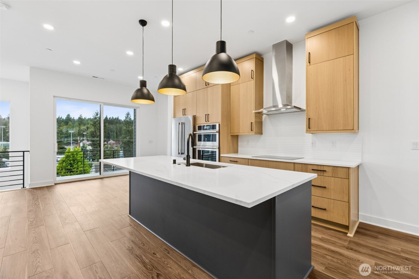 18805 99th Court NE #D, Bothell, WA 98011