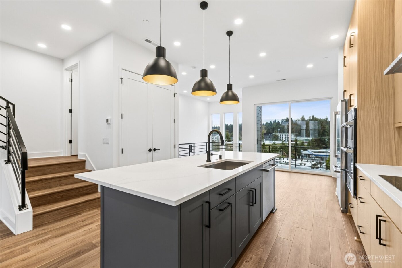 18805 99th Court NE #D, Bothell, WA 98011