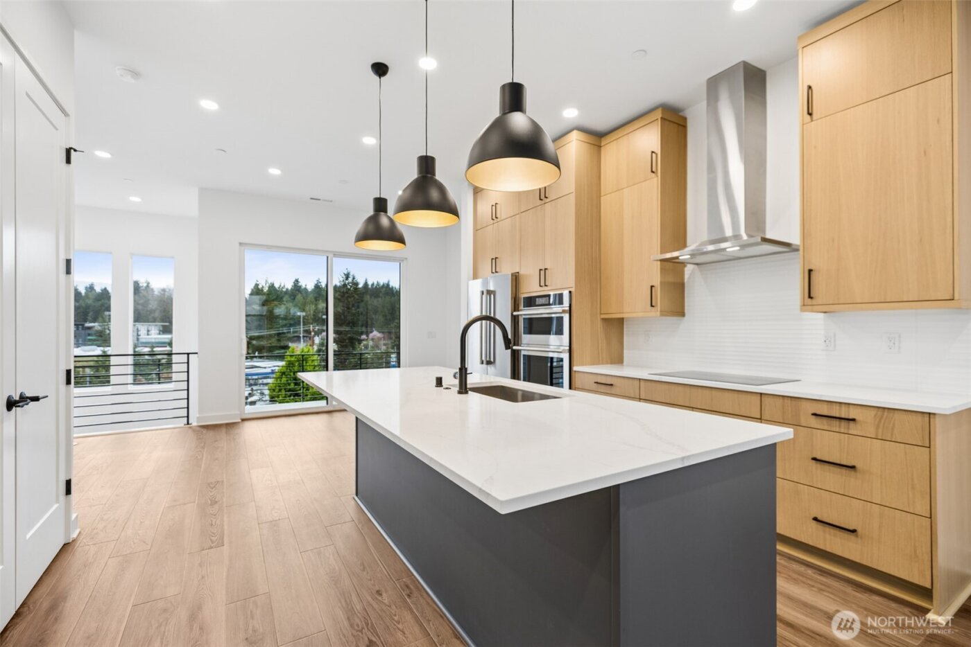 18805 99th Court NE #D, Bothell, WA 98011