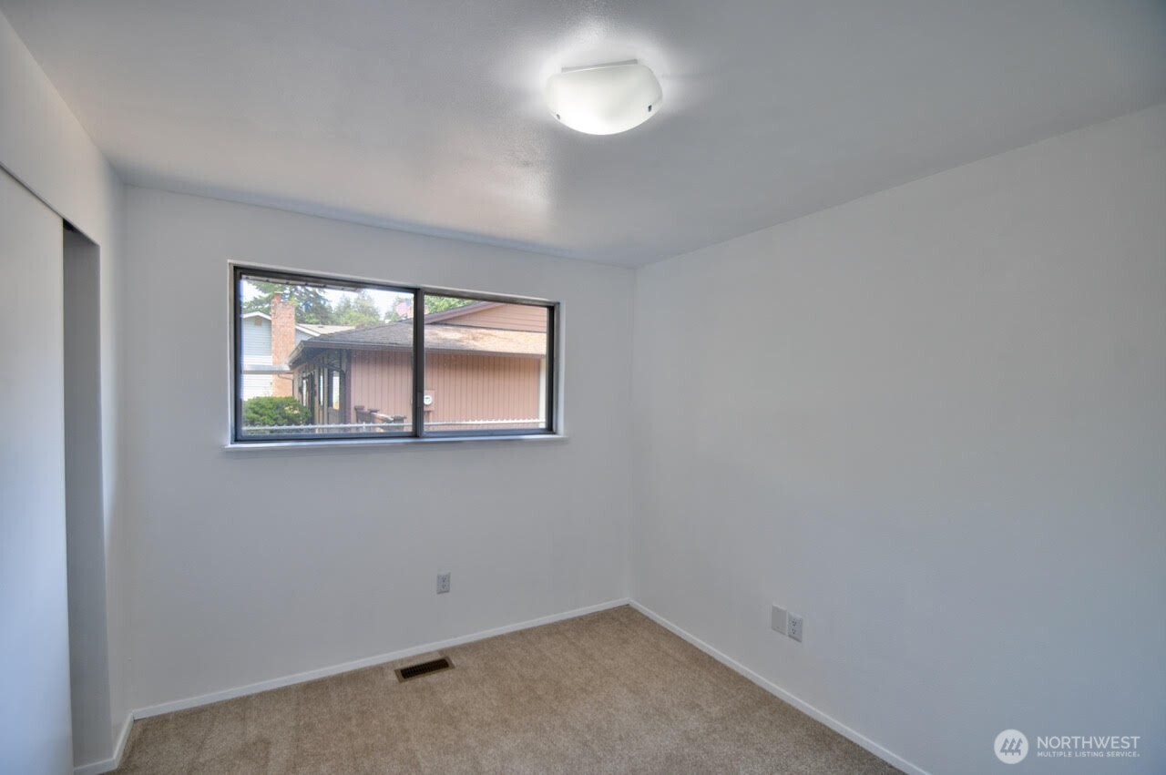 9902 114th Street SW, Lakewood, WA 98498