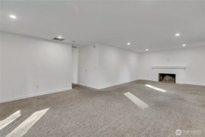 812 Maplewood Avenue , Kent, WA 98030 - Photo 18