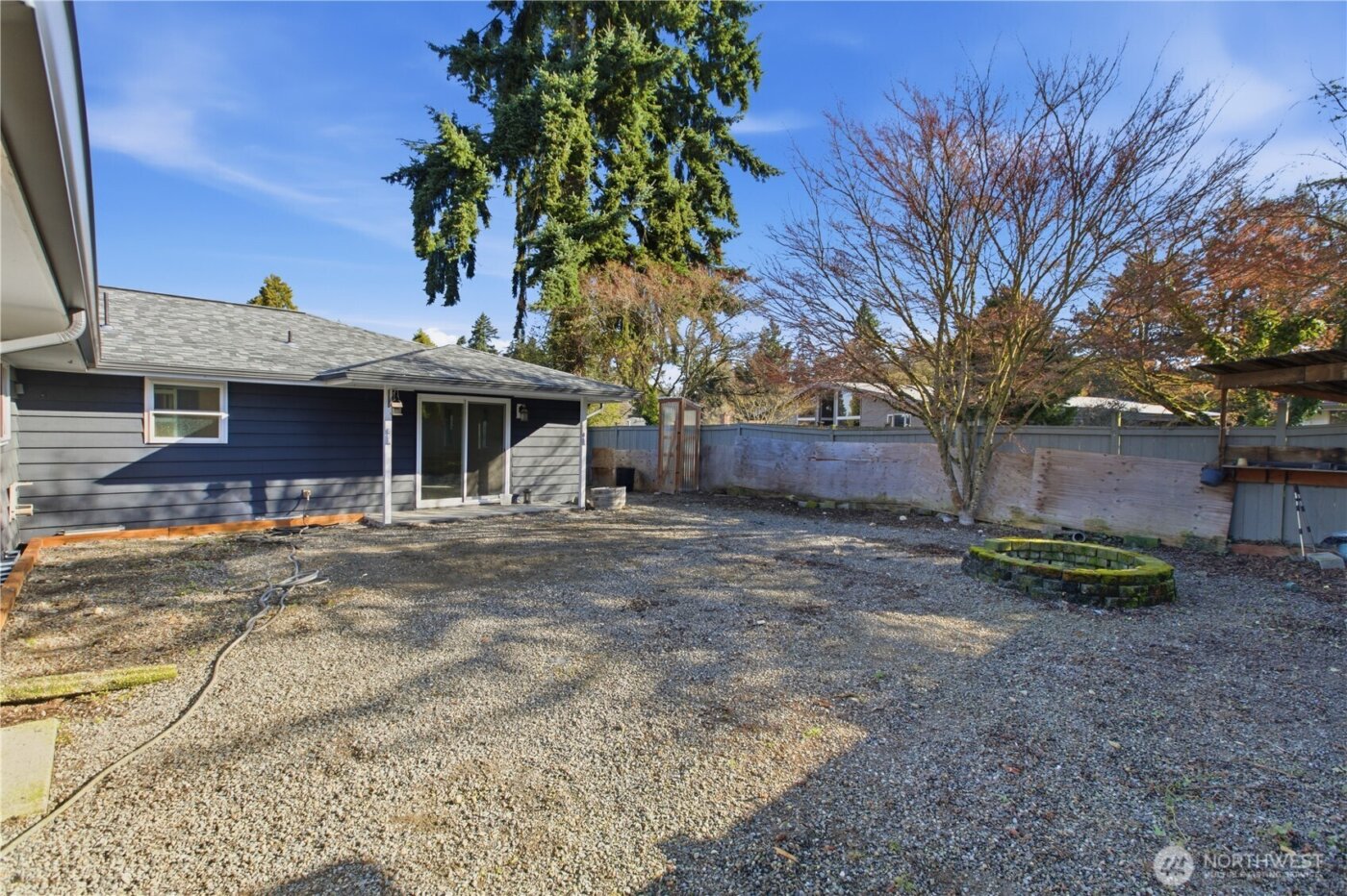 812 Maplewood Avenue , Kent, WA 98030