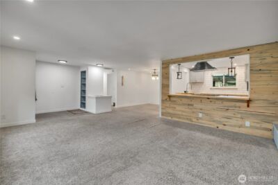 812 Maplewood Avenue , Kent, WA 98030 - Photo 7