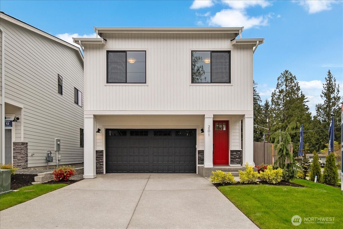201 156th Place SW #MG 13, Lynnwood, WA 98087