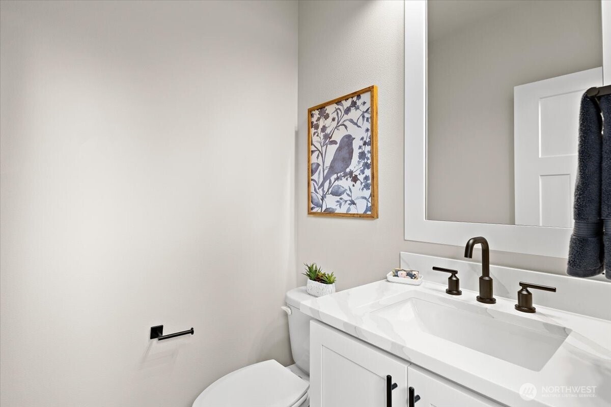 201 156th Place SW #MG 13, Lynnwood, WA 98087