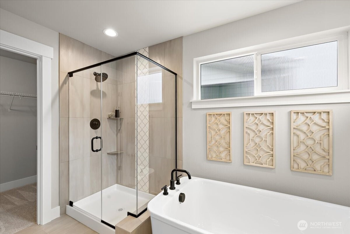 201 156th Place SW #MG 13, Lynnwood, WA 98087