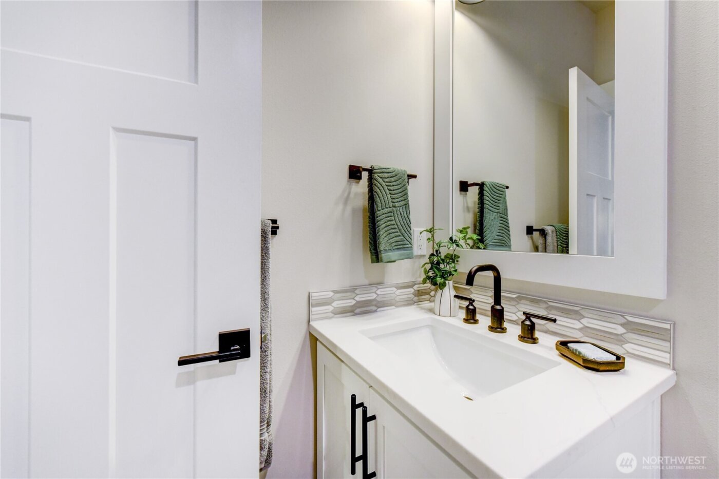 19220 Meridian Drive SE #CW 08, Bothell, WA 98012