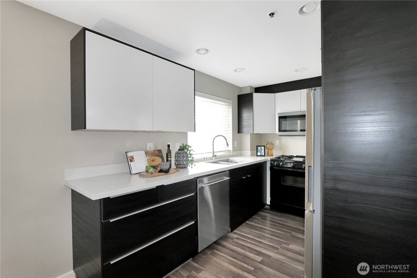 1533 18th Avenue S #5, Seattle, WA 98144