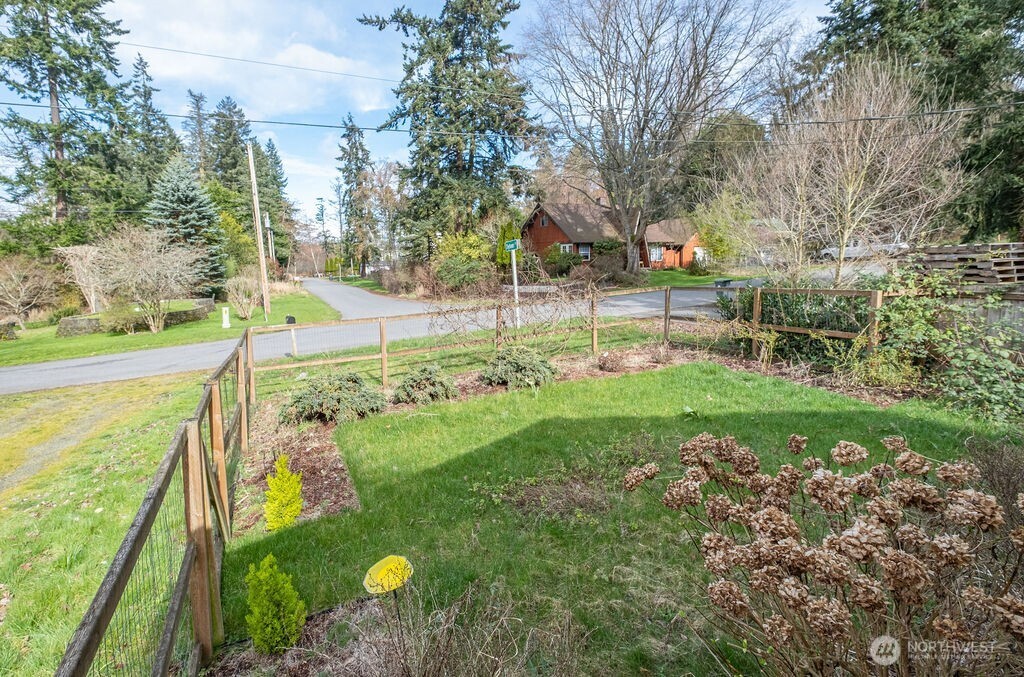 1516 Garden Lane , Freeland, WA 98249