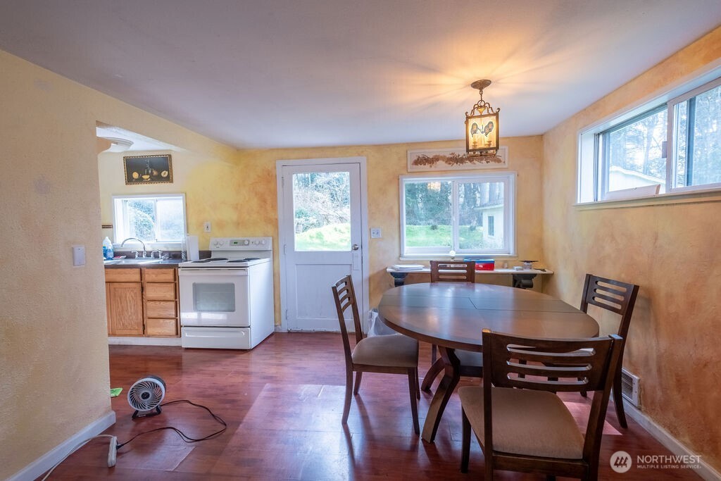 1516 Garden Lane , Freeland, WA 98249