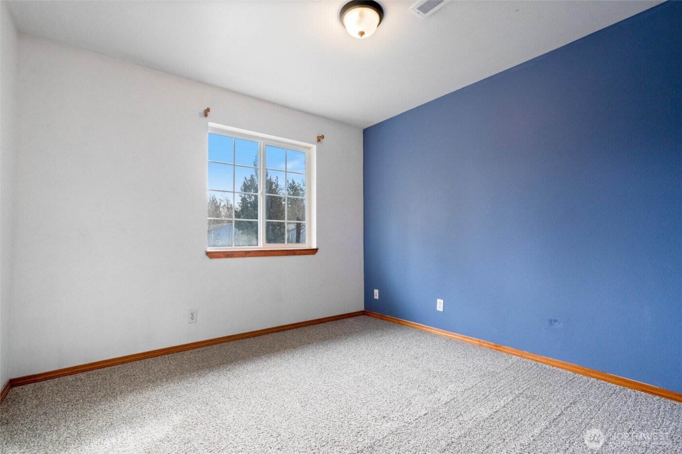 2750 California Avenue E, Port Orchard, WA 98366