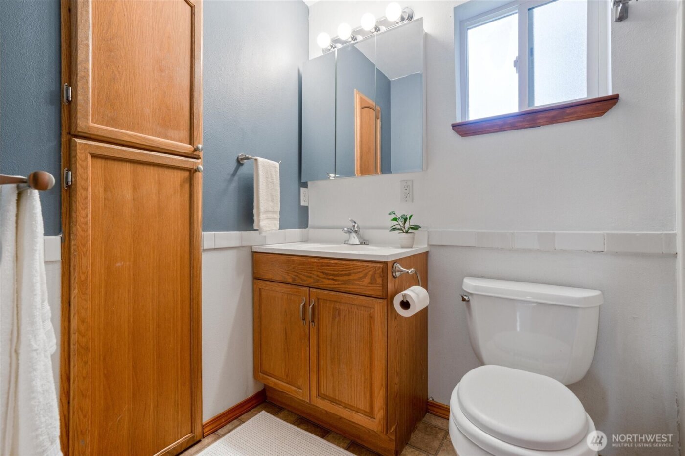 2750 California Avenue E, Port Orchard, WA 98366