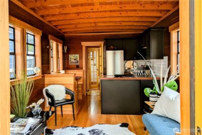 2040 Westlake Avenue N #17, Seattle, WA 98109 - Photo 4