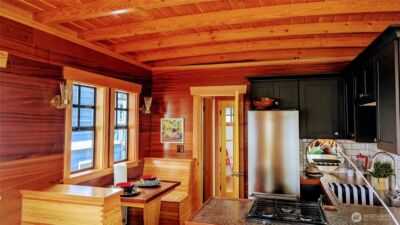 2040 Westlake Avenue N #17, Seattle, WA 98109 - Photo 8