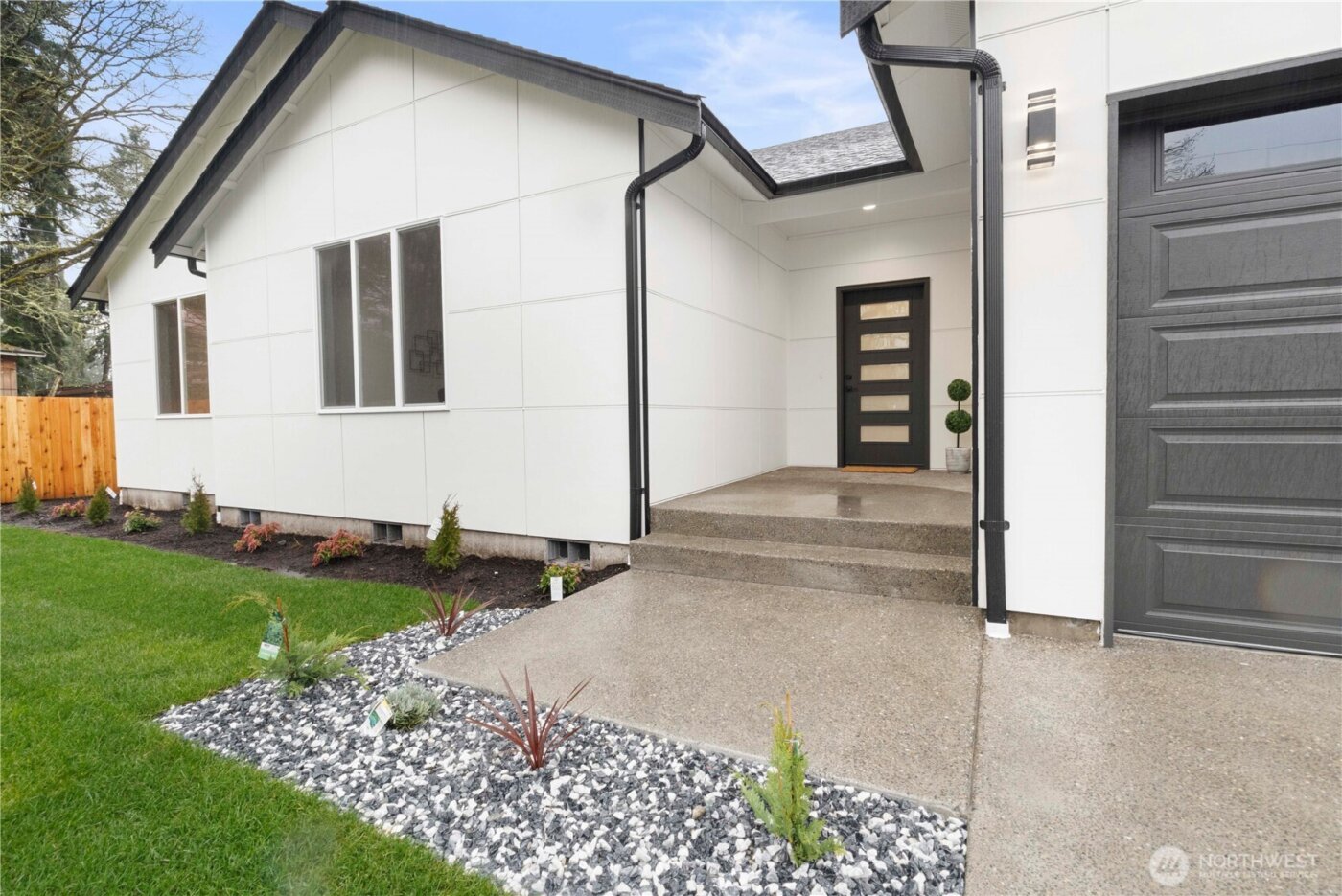 14701 11th Avenue Ct E, Tacoma, WA 98445