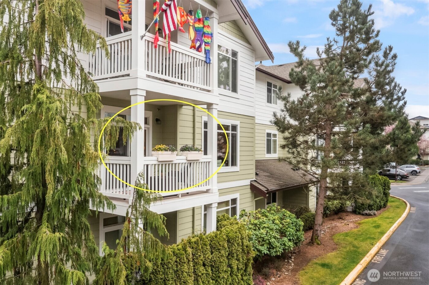 23940 NE 115th Lane #202, Redmond, WA 98053