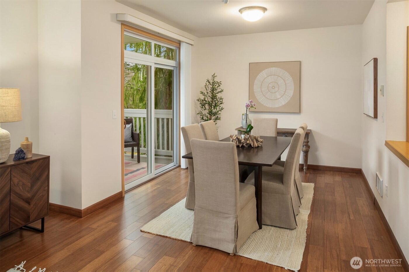23940 NE 115th Lane #202, Redmond, WA 98053