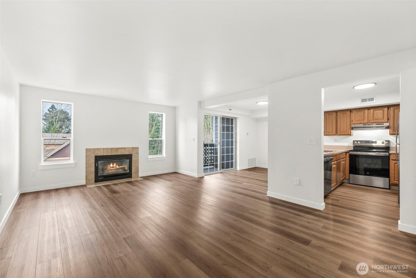 3939 10th Street SE #B3, Puyallup, WA 98374