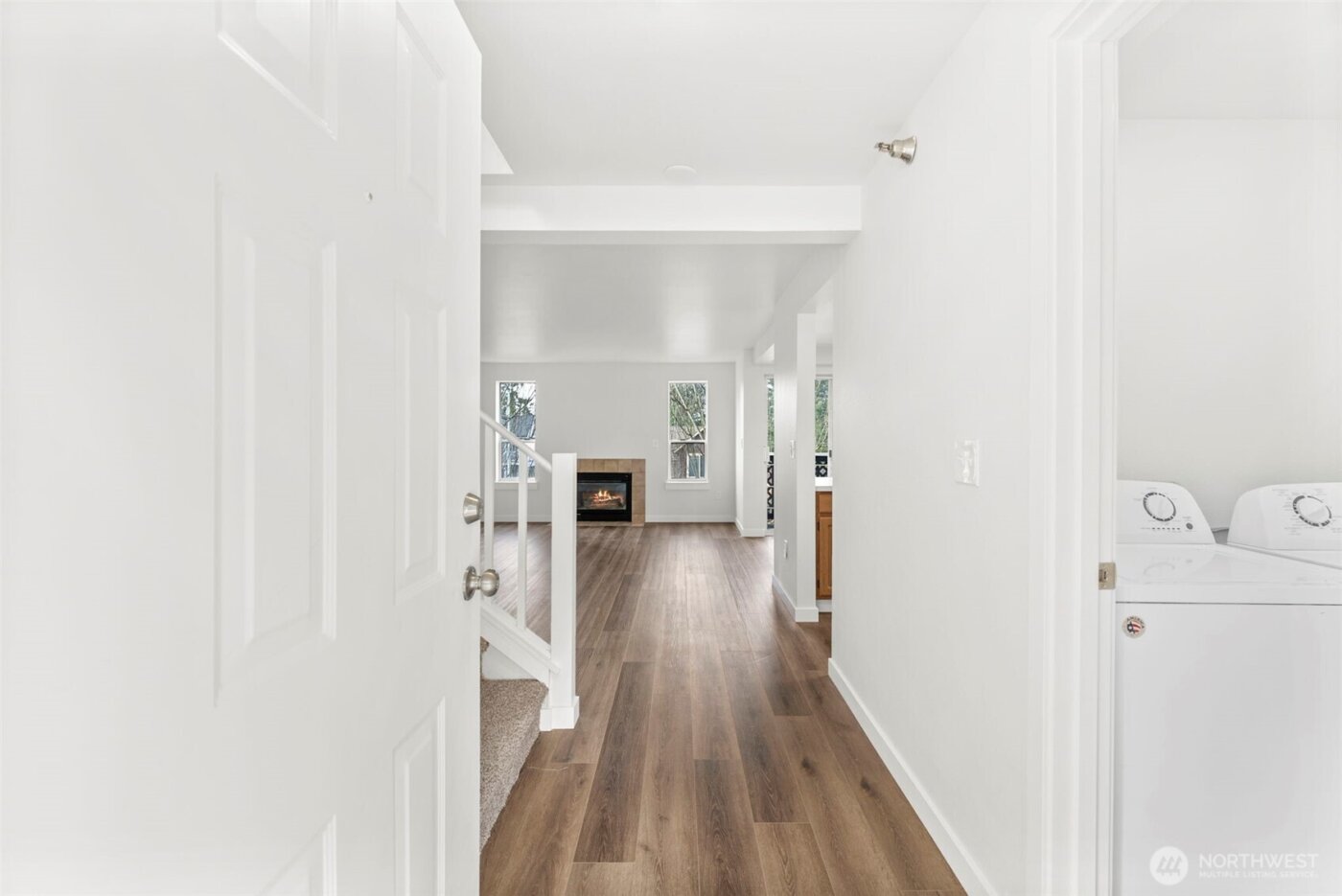 3939 10th Street SE #B3, Puyallup, WA 98374