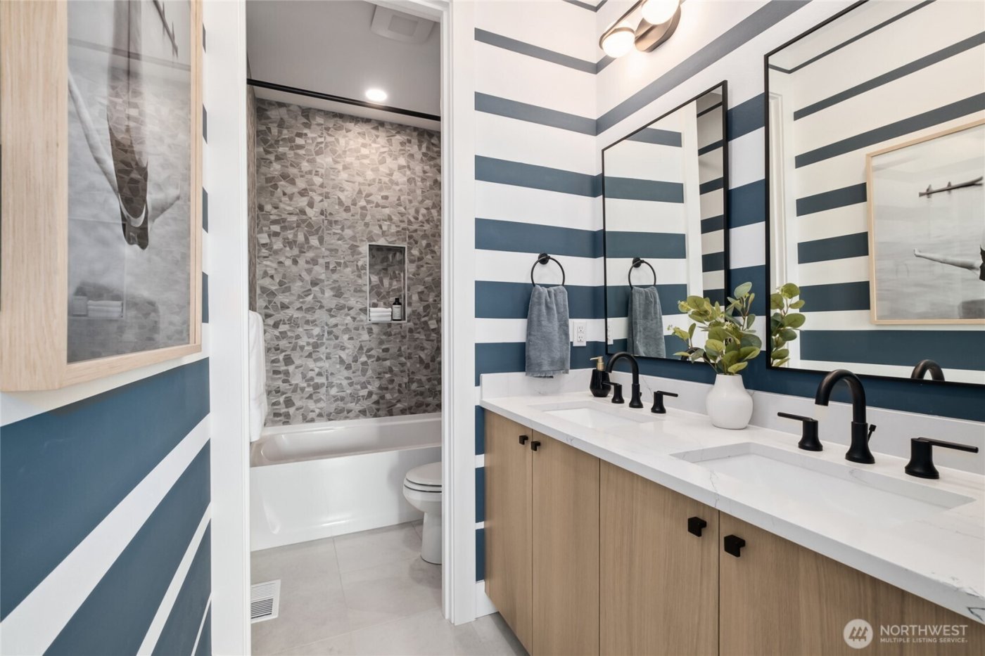 13721 SE 85th Street , Newcastle, WA 98059