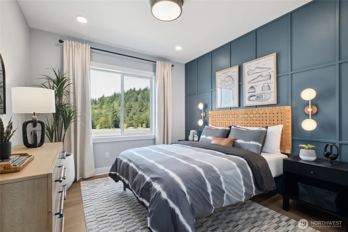 13721 SE 85th Street , Newcastle, WA 98059