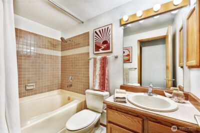 8720 Phinney Avenue N #24, Seattle, WA 98103 - Photo 19