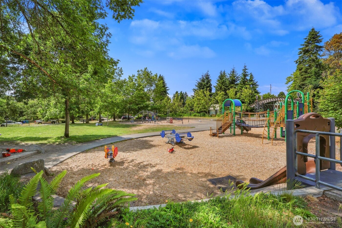 8720 Phinney Avenue N #24, Seattle, WA 98103