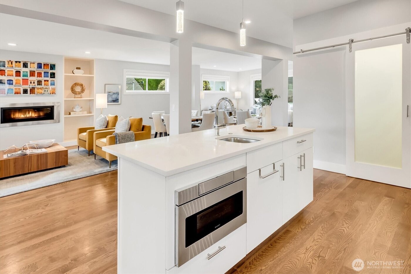 3629 35th Avenue W, Seattle, WA 98199-1612