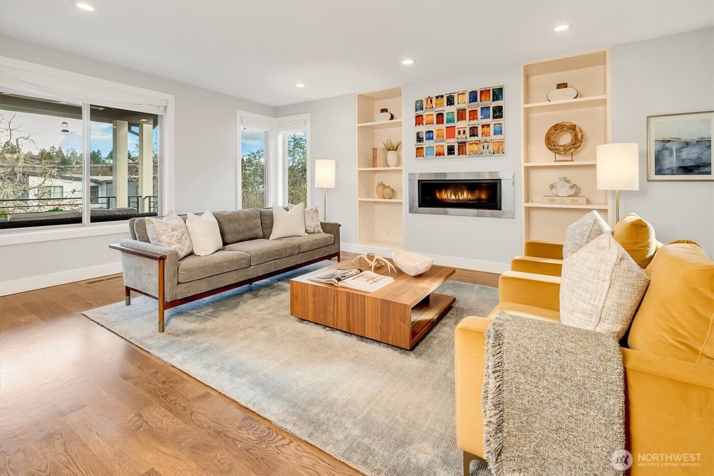 3629 35th Avenue W, Seattle, WA 98199-1612