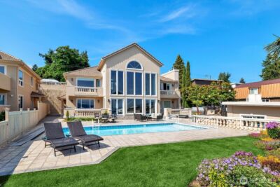 10936 Rainier Avenue S, Seattle, WA 98178 - Photo 2