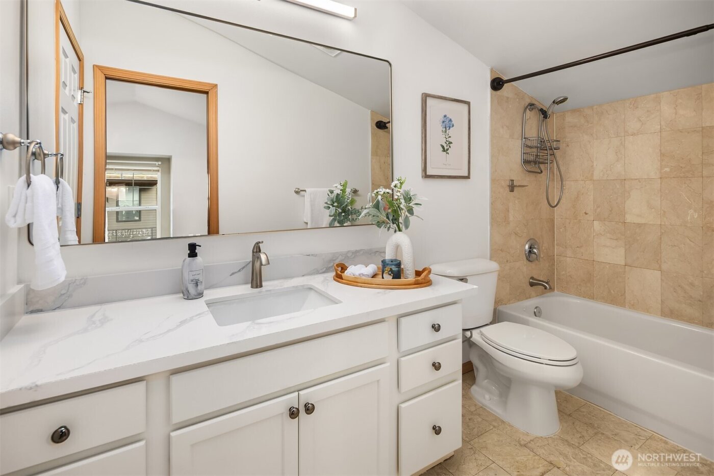 14338 Lenora Place N #B, Seattle, WA 98133