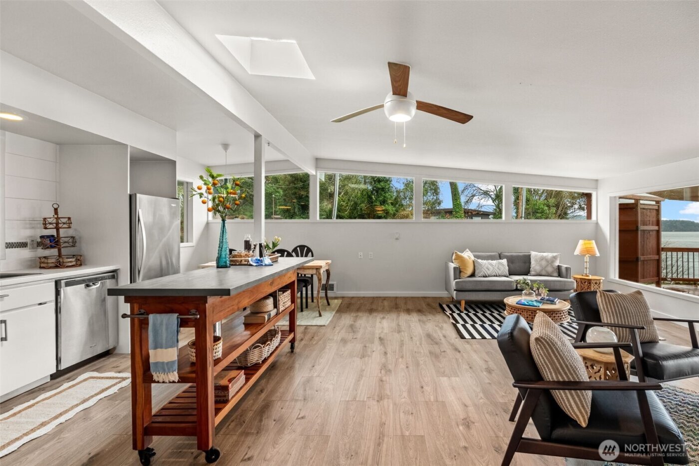 1908 Lybecker Drive NW, Gig Harbor, WA 98332