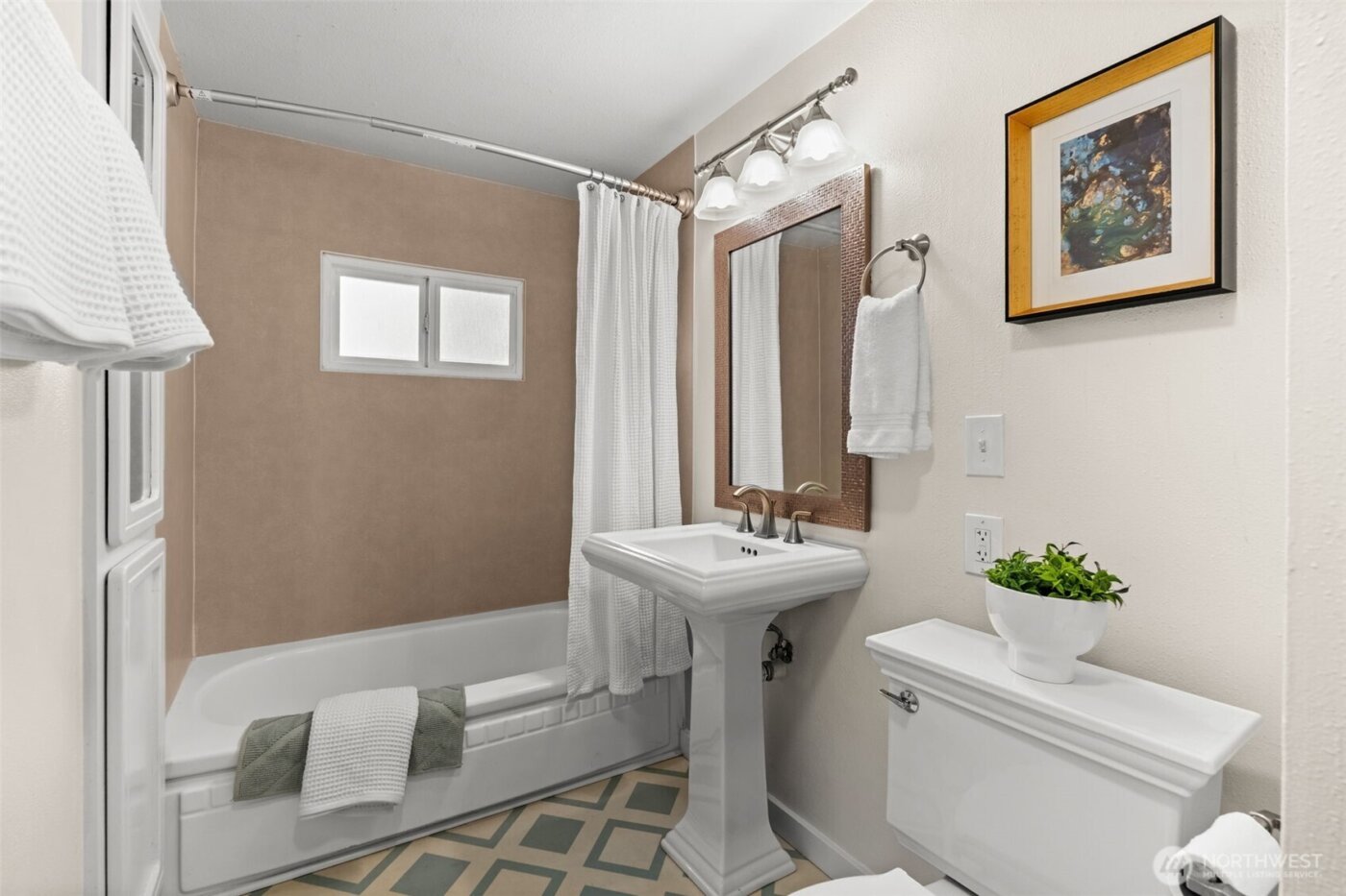 1908 Lybecker Drive NW, Gig Harbor, WA 98332