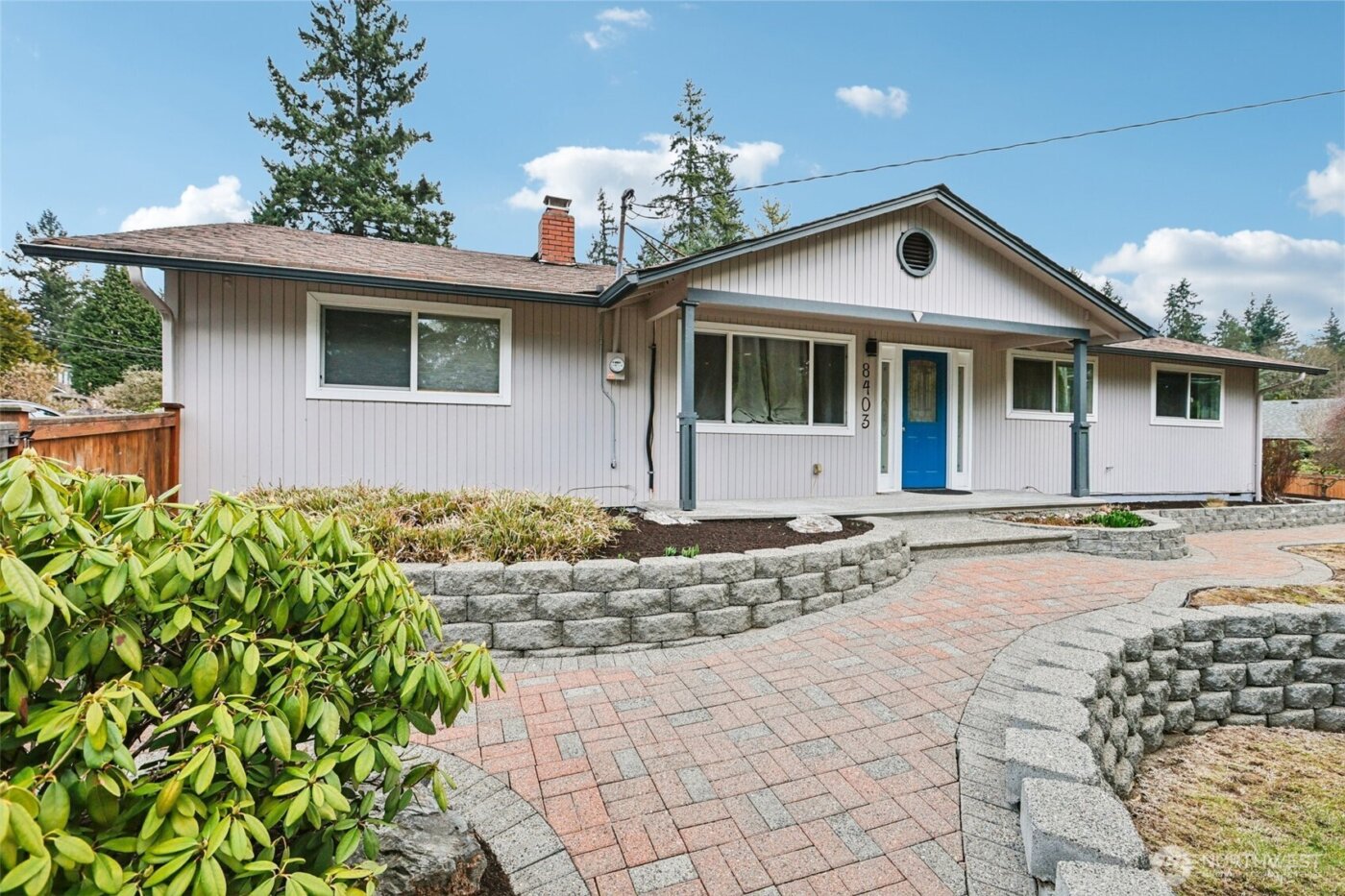 8403 NE 138th Street , Kirkland, WA 98034