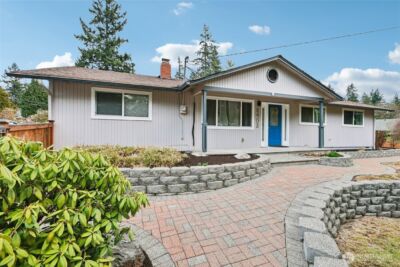 8403 NE 138th Street , Kirkland, WA 98034