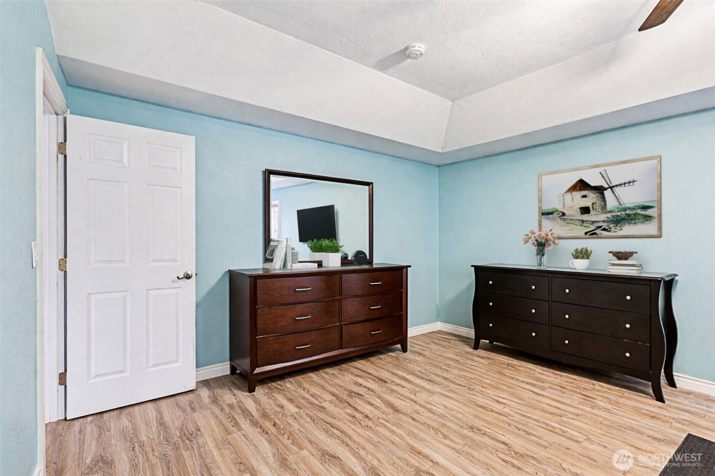 8403 NE 138th Street , Kirkland, WA 98034